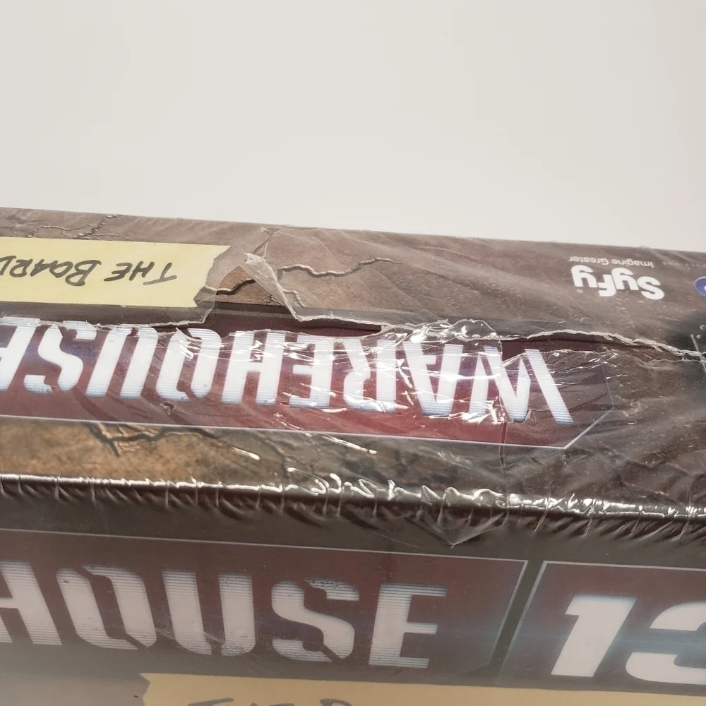 Warehouse 13 The Board Game 2018 - Picture 4 of 7